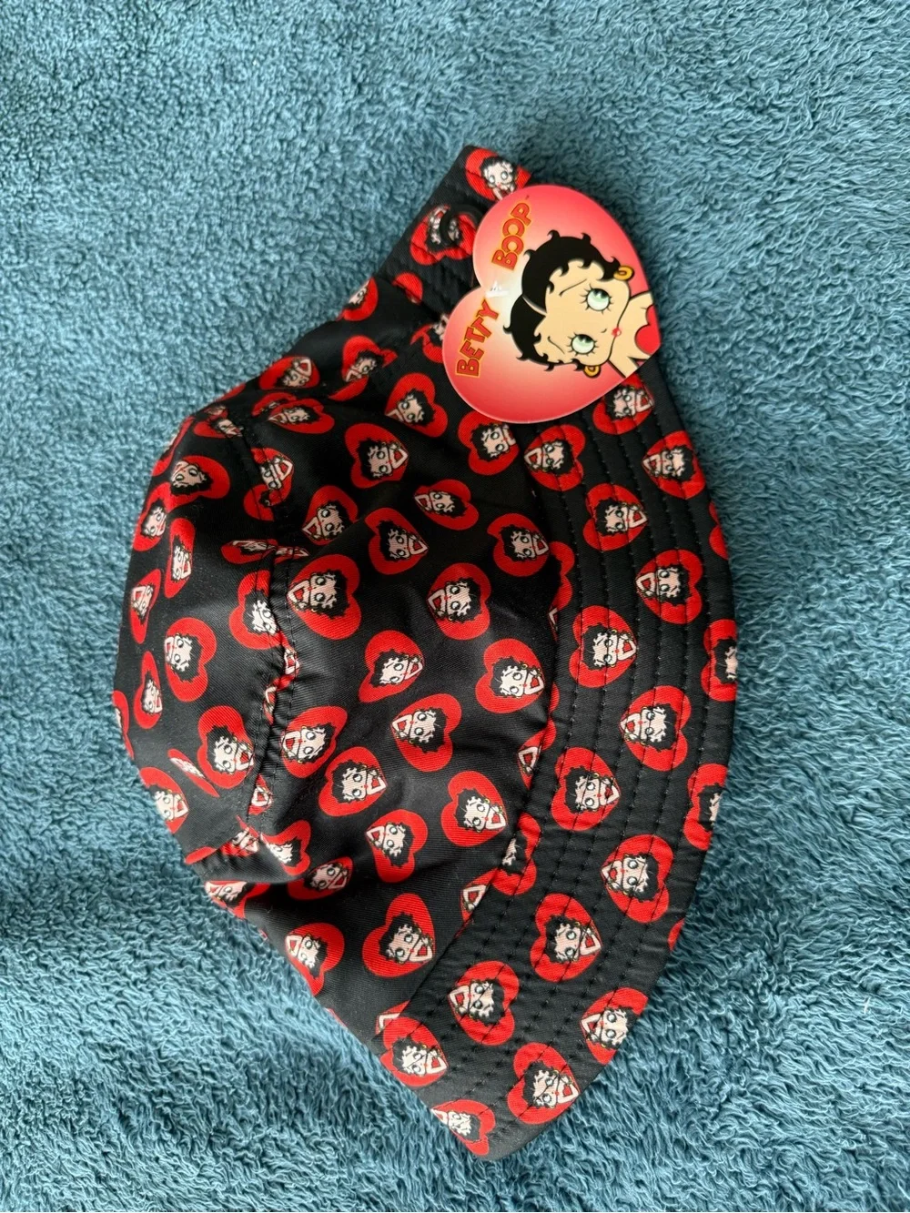 Betty Boop Black Hat with Red Heart Face Print